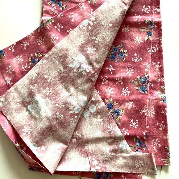 Two Pieces of Floral Fabric Flannel Material Sewing Quilting Crafting - Picture 4 of 7